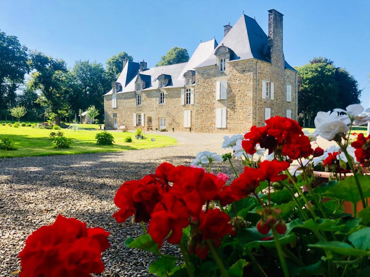 Chambres d'hôtes Château de La Croix Chemin Saint-Leger-des-Pres Exterior foto