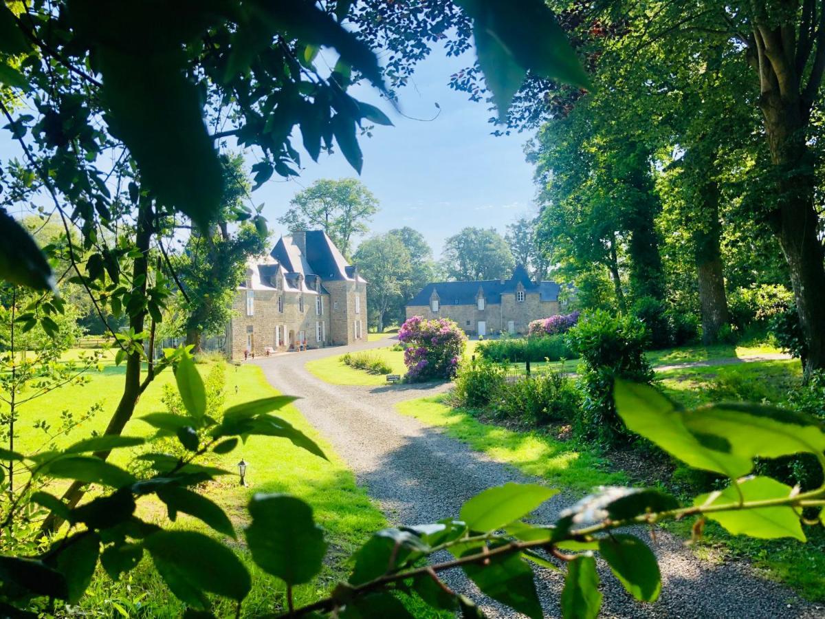 Chambres d'hôtes Château de La Croix Chemin Saint-Leger-des-Pres Exterior foto