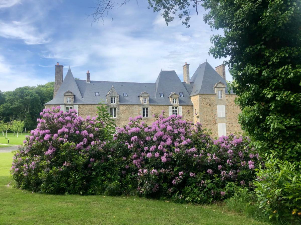 Chambres d'hôtes Château de La Croix Chemin Saint-Leger-des-Pres Exterior foto