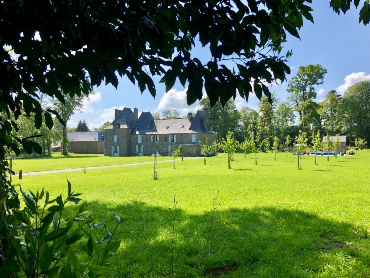 Chambres d'hôtes Château de La Croix Chemin Saint-Leger-des-Pres Exterior foto