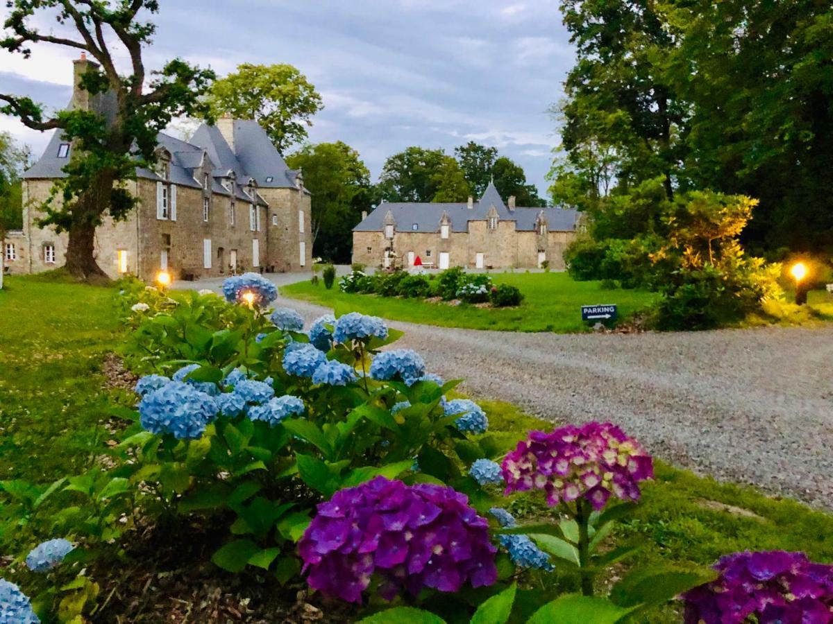 Chambres d'hôtes Château de La Croix Chemin Saint-Leger-des-Pres Exterior foto